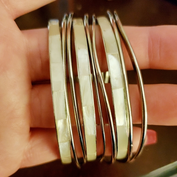 Jewelry - 3/$15 Deal! - Ceramic & Silver Bangle Bracelet Set